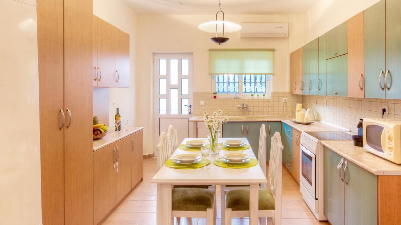 Villazia Exclusive Estate Episkopiana  エクステリア 写真